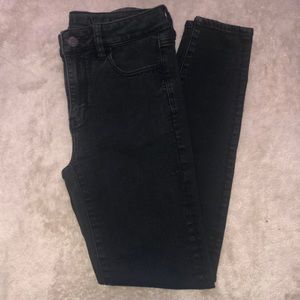 Black demin jeans